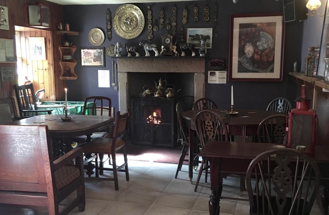 The New Inn Aberchirder Eksteriør billede